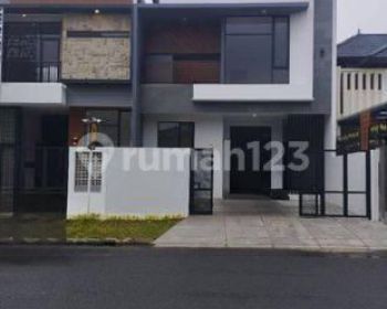 Rumah Bagus Siap Huni Modern Tropical di Puri Bintaro