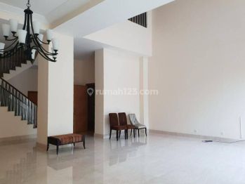 Viona Talenta Property 081297626295 For Sale Townhouse Pakubuwono Residence 4br