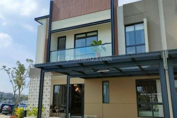 Rumah 2 Lantai Baru Jadi Lingkungan Rapih di Serpong