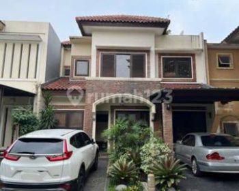 Rumah Puri Bintaro sektor 9 Bagus