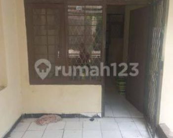 Disewakan Rumah Siap Huni di Sindanglaya Bandung Kota