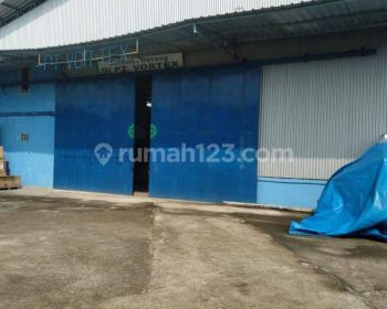 Di .gudang Siap  Pakai .Muat Ccountener 40feet