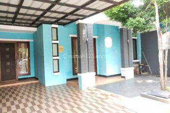 disewakan rumah di cluster aralia harapan indah, bekasi
