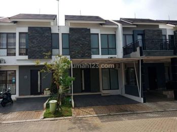 di Viola residence 2 Lantai