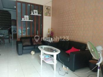 Dijual Rumah Minimalis 2 Lantai Di Villa Melati Mas ~ Vt001