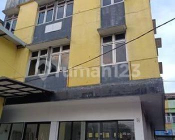 Ruko 3 Lantai Tubagus Ismail Lokasi Strategis Aktif Dekat Pasar