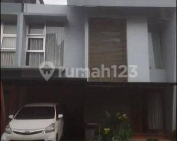 Dijual Rumah Nyaman Terawat Siap Huni di Cigadung, Bandung