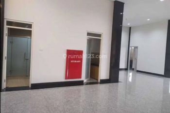 Gedung Kantor 4 lantai  Brand New di area Cipinang, Jakarta Timur