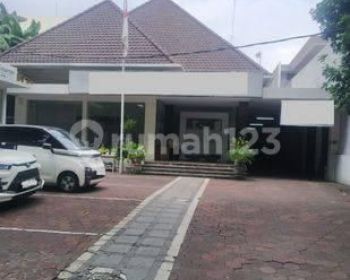 Disewakan Bangunan Komersil Ex Bank Raya Darmo Surabaya Lokasi Strategis Sisi