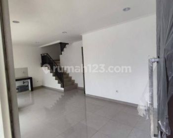 Termurah Rumah 8x10 di Pantai Indah Kapuk 2, Jakarta Utara