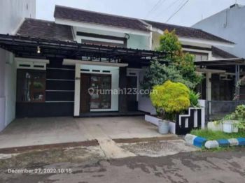 Disewakan Rumah SHM di Antapani Bagus harga dibawah 50 jt