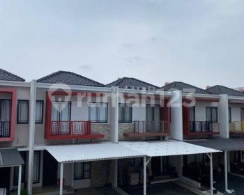Sewa rumah cluster 2 lantai dengan harga murah dan bagus
