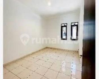 Rumah Disewa Minimalis Nyaman di Mekar Wangi
