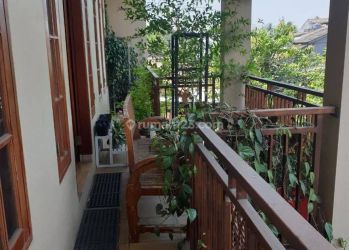 Rumah 2 Lantai Hook Strategis Nyaman Aman di Jalan Utama Komplek Pemda Jati Asih