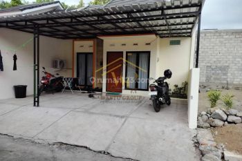 RUMAH SECONDARY DEKAT PASAR GENTAN DI NGAGLIK