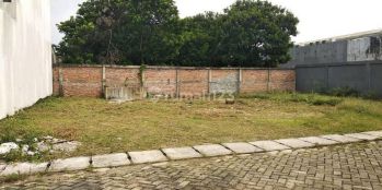 KAVLING MURAH DI KOMPLEK - LUAS 556  M2 HARGA  12 JUTA PER METER-