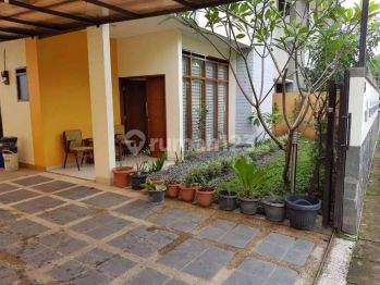 Rumah 3 Lantai Minimalis Komplek Cipaku Indah Setiabudhi Bandung