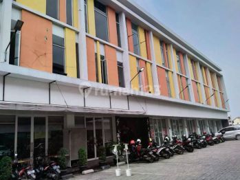 Dijual Ruko 3 Lantai di Jalan Dewi Sartika Ciputat