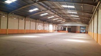 GUDANG KOMERSIAL DI CAKUNG JAKARTA TIMUR