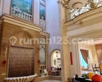 Dijual Cepat Rumah Mewah di Lotus Palace Pik 1