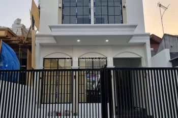 Sisa 1 Unit Jual Rumah Brand New Darmo Permai Timur, Sby Barat