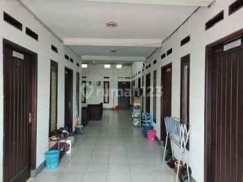 Dijual Rumah Kos-Kosan Cantik, Full Furnish, Kebayoran Lama, Jakarta Selatan