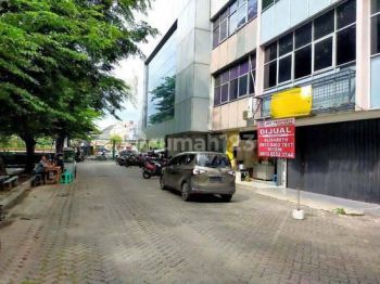 Ruko Bagus Siap Pakai Plaza Intercon Kembangan Jakarta Barat