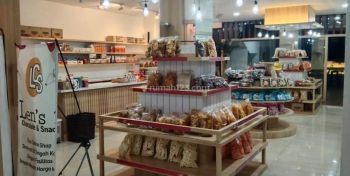 Ruang-usaha di Jalan Cihampelas, Bandung