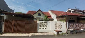 Rumah terawat di Manjahlega Margahayu Raya