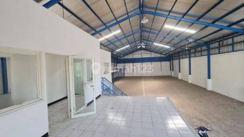 Gudanf 2 unit gandeng di Margomulyo