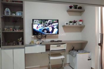 Di Jual Apartemen Full Furnished Springlake Summarecin Bekasi