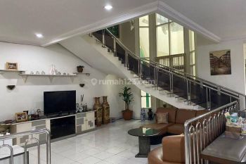 Rumah di Muara Karang blok 8 Boulevard