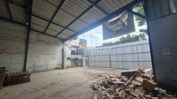 Gudang Luas Kapasitas Penyimpanan Besar di Ters Buah Batu, Bdg