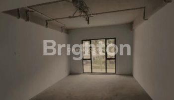 RUANG OFFICE ROYAL WIYUNG