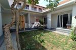 thumbnail-kbp1234-clean-and-bright-apartment-in-sanur-10