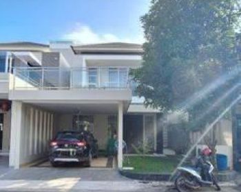 DIJUAL!! Rumah 2 Lt royal grande full furnish LT 162 hadap selatan Batam center