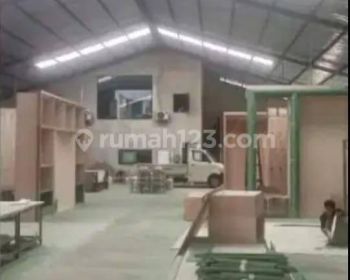 Gudang ex Workshop Furniture cikupa Tangerang dekat Tol Jakarta