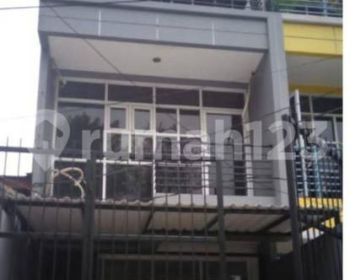 Dijual Ruko 3 Lantai Strategis Cocok Untuk Usaha di Kelapa Gading Jakarta Utara