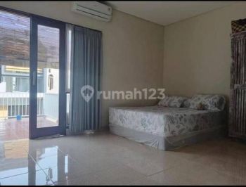 Rumah Bagus Dekat International School Di Renon