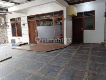 Disewakan Rumah Cluster Nyaman di Batununggal