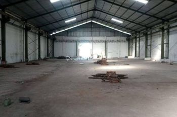 Sewa/ Jual Gudang di Gawok Sukoharjo ada crane