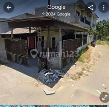 Rent Rumah: Rumah strategis