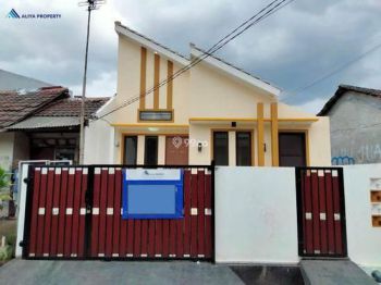 Dijual Rumah Murah Mininalis Hook di Bekasi Timur Regency
