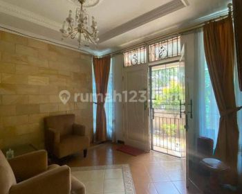 Rumah Klasik Taman Permata Bintaro Jaya Lokasi Strategis