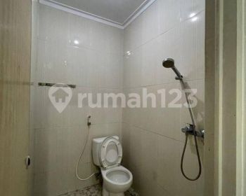 Dijual Cepat Rumah di Taman Modern Cakung, Jakarta Timur