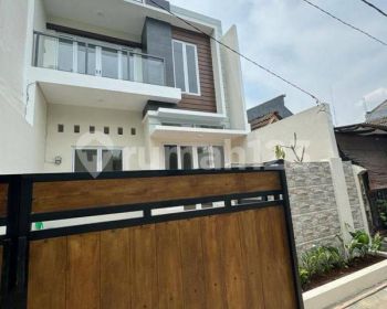 Dijual Rumah di Cluster Graha Bunga Graha Raya Bintaro