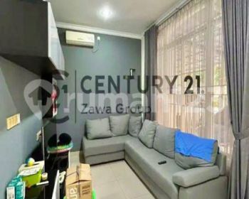 Dijual Rumah Green Lake City Hadap Selatan Semi Furnished 2 Lantai - 3BR+1 (T/B