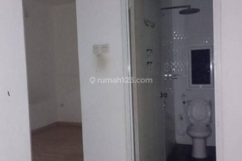 Disewakan rumah di cluster perumahan metland menteng