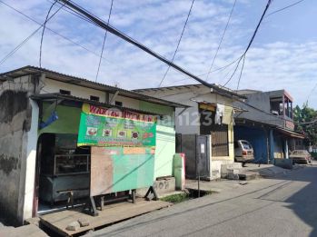 Dijual Rumah + Kontrakan di Kebon Baru Semper, Jakarta Utara