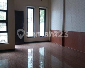 Rumah Siap Huni Di Jl Pelindo Sukapura Jakarta Utara
